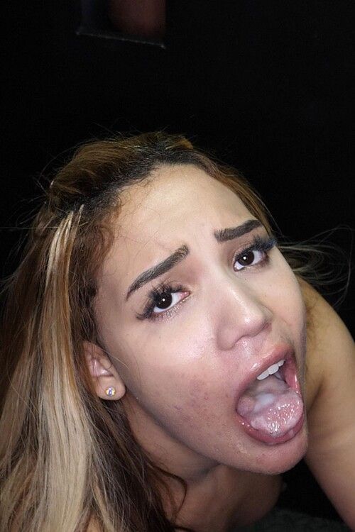 Alita Lee's Nude Picture