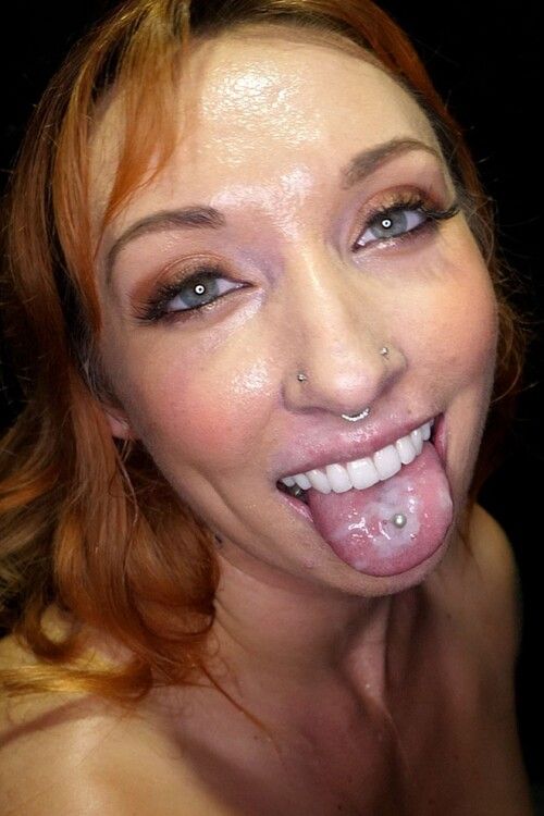 Daisie Belle's Nude Picture