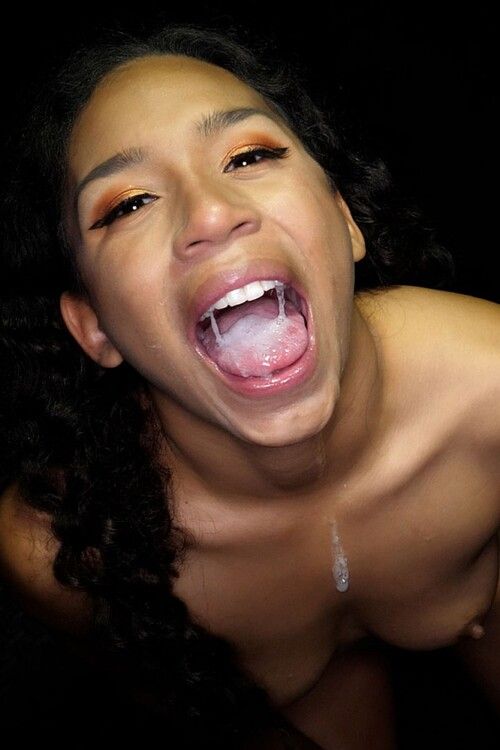 Kitt Lacey's Nude Picture