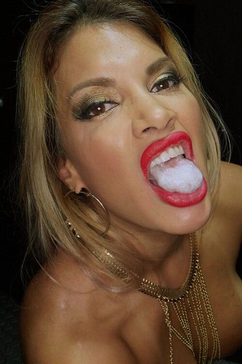 Mercedes Carrera's Nude Picture