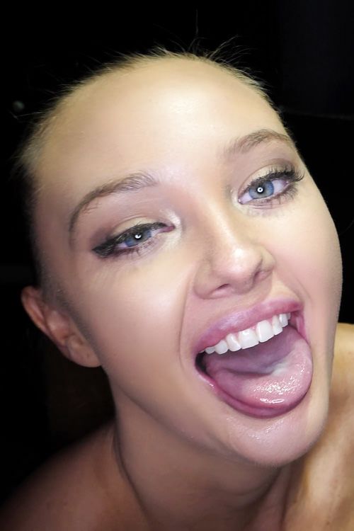 Paisley Porter's Nude Picture
